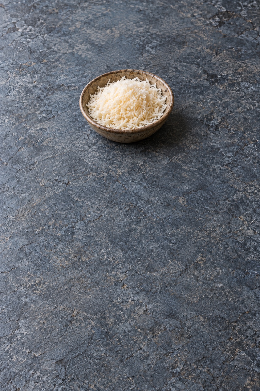 Ingredienti appoggiati sul tavolo